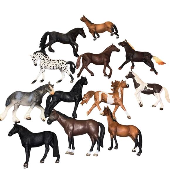Schleich horses Britain ERTL lot of 12 figures - various years and styles - Picture 1 of 6